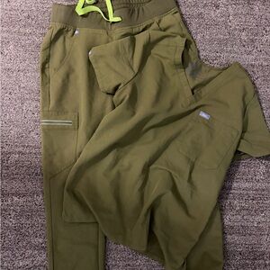 Figs Olive Green Scrub set